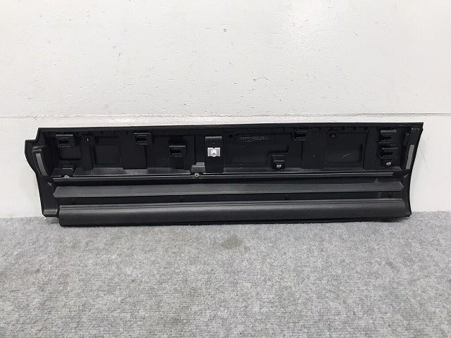 ヴェゼル/VEZEL/e:HEV RV3/RV4/RV5/RV6 純正 右 リア ドア ガーニッシュ/サイドガーニッシュ 75313-3M0-J0 ホンダ(129907)