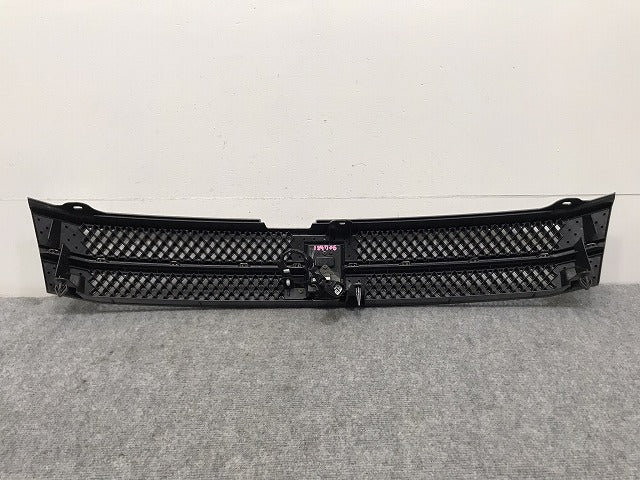 ヴォクシー VOXY/60 系/AZR60G/AZR65G 純正 後期 フロント グリル/ラジエーターグリル カメラ付 53101-28230/50 トヨタ(129940)