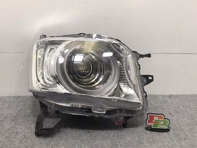 N-BOX/NBOX Nボックス JF3/JF4 純正 右 ヘッドライト/ランプ LED レベライザー 刻印N1 STANLEY W3105 ホンダ(130020)