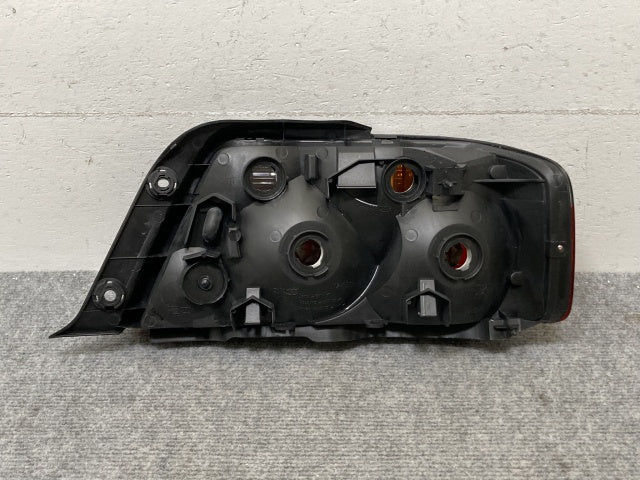 新品!チェイサー GX100/GX105/JZX100/JZX101/JZX105 純正 後期 左 テールランプ ハロゲン ICHIKOH 22-285 81561-2A040 トヨタ(130082)