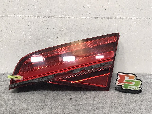 A8(D4) クワトロ 4H系/2014-2018 純正 後期 右 テールランプ/フィニッシャーランプ LED 4H0.945.094.K アウディ/Audi(130123)