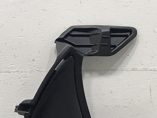 新品!IS 30/ASE30/AVE30/AVE35/GSE31 2016-2019 純正 中期 右 フォグカバー/フォグランプカバー 53112-53330 5311253330 レクサス(130127)