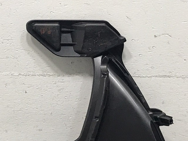 新品!IS 30/ASE30/AVE30/AVE35/GSE31 2016-2019 純正 中期 右 フォグカバー/フォグランプカバー 53112-53330 5311253330 レクサス(130127)