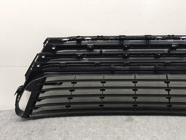 新品!IS 30/ASE30/AVE30/AVE35/GSE31 2016-2019 純正 中期 フロント グリル/ロアグリル 53101-53730/40/50/60/70/80 素地 レクサス(130129)