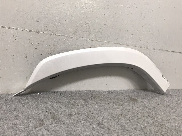 新車取り外し!ランドクルーザー/ランクル FJA300W/VJA300W 純正 左リア フェンダーアーチモール/オーバーフェンダー 75078-60060 プレシャスホワイトパール(130240)