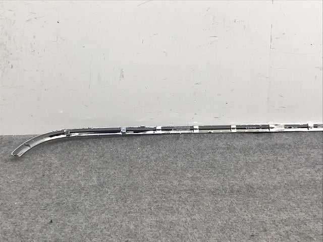 新品!Eクラス W212 2009-2015 純正 リア バンパーメッキモール ガーニッシュ A212 885 4321 A2128854321 メルセデスベンツ(130317)