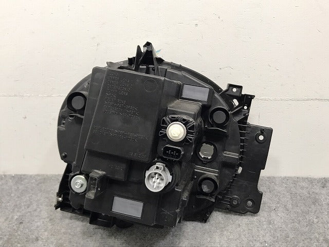 ワゴンR スマイル WAGONR Smile MX81S MX91S 純正 左 ヘッドライト ランプ LED レベライザー スズキ SUZUKI(130351)