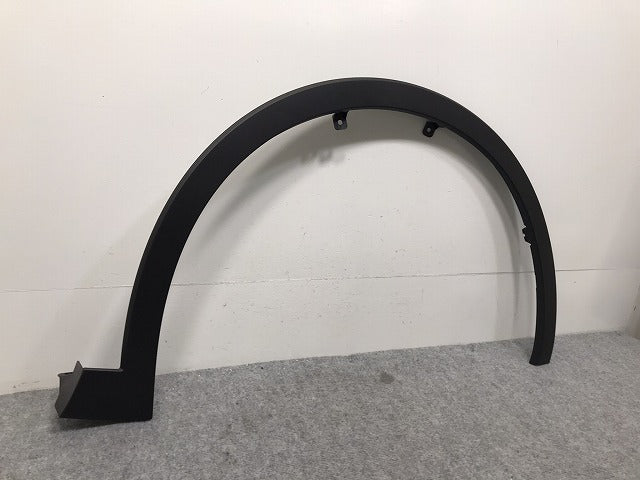 新車取り外し!クラウン/クロスオーバー TZSH35/AZSH35 純正 右フロント フェンダーアーチモール/オーバーフェンダー 75601-30130 素地 トヨタ(130355)