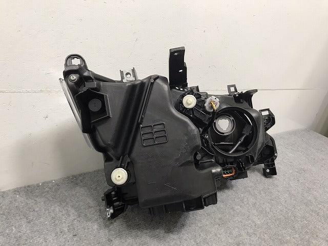 新品!セレナ ハイウェイスター S/X/G/XV C27/GC/GFC/GNC/GFNC/HFC/HC 純正 前期 左 ヘッドライト LED レベライザー 刻印Z 100-23721(130366)