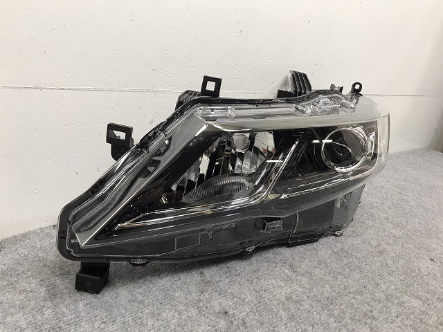 新品!セレナ ハイウェイスター/S/X/G/XV C27/GC/GFC/GNC/GFNC/HFC/HC 純正 前期 左 ヘッドライト LED レベライザー 刻印Z 100-23721(130368)