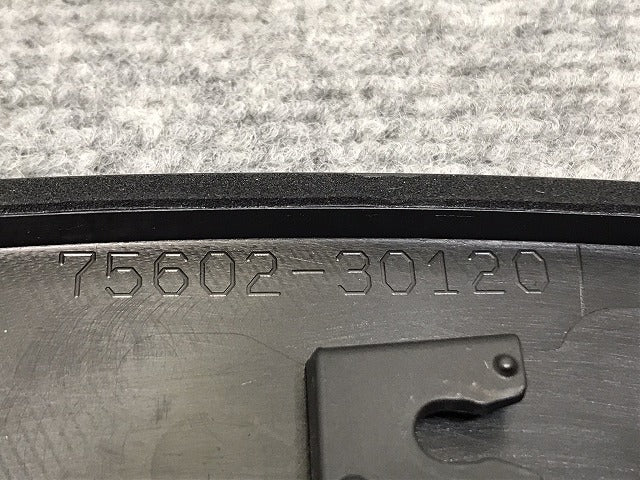 新車取り外し!クラウン/クロスオーバー TZSH35/AZSH35 純正 左フロント フェンダーアーチモール/オーバーフェンダー 75602-30120 素地 トヨタ(130418)