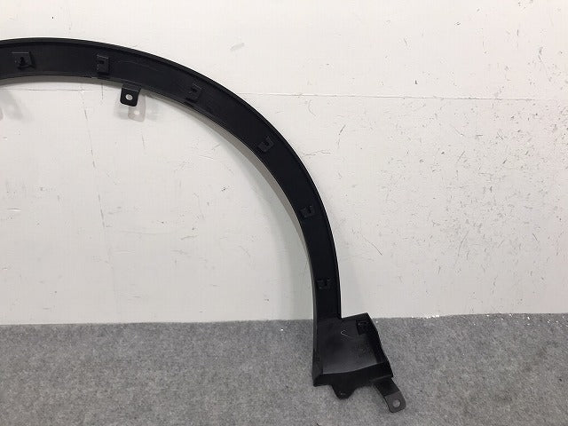 新車取り外し!クラウン/クロスオーバー TZSH35/AZSH35 純正 右フロント フェンダーアーチモール/オーバーフェンダー 75601-30130 素地 トヨタ(130419)