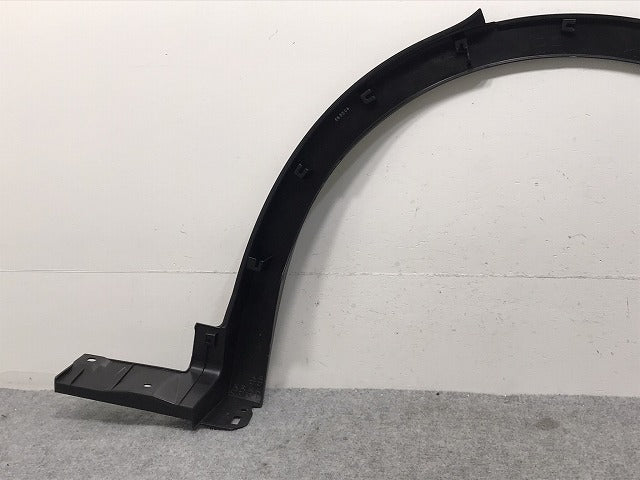 新車取り外し!クラウン/クロスオーバー TZSH35/AZSH35 純正 右リア フェンダーアーチモール/オーバーフェンダー 75605-30210 素地 トヨタ(130420)
