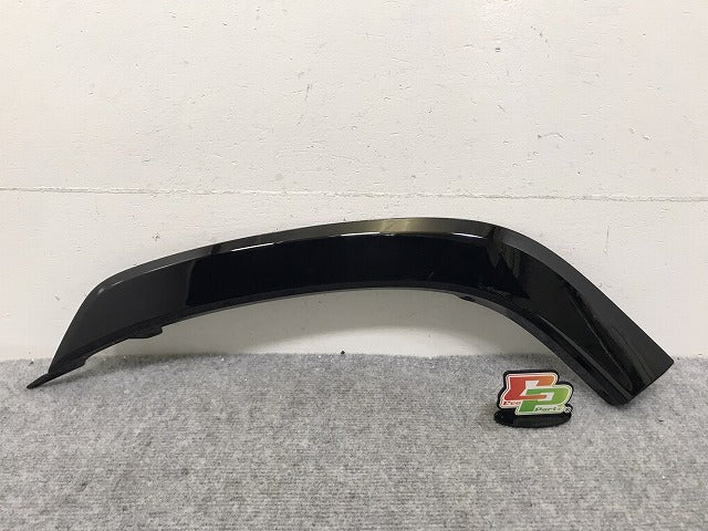 新車取り外し!ランドクルーザー/ランクル FJA300W/VJA300W 純正 左リア フェンダーアーチモール/オーバーフェンダー 75078-60060 ブラック 202 トヨタ(130424)