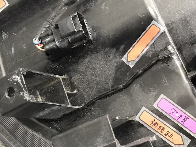 ランドクルーザー ランクル プラド 150系 TRJ150W GDJ150W GDJ151W GRJ150W GRJ151W 純正 中期 左 ヘッドライト LED レベ 60-215(130522)