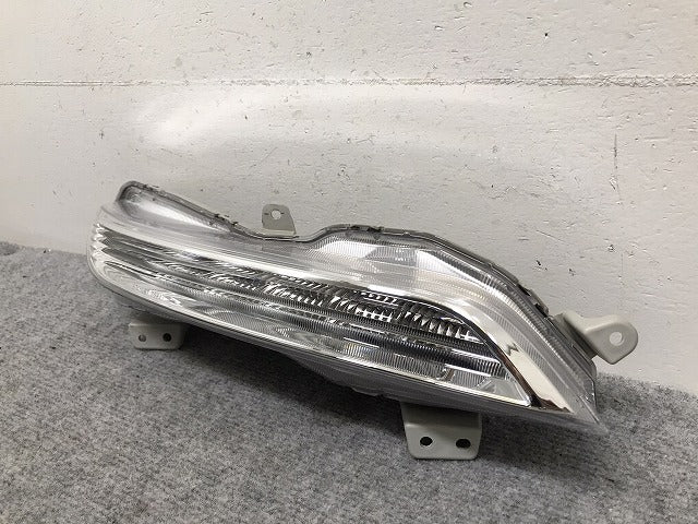 ソリオ バンディッド デリカD:2 カスタム MA36S MA46S MB36S MB46S 純正 右 ポジションランプ クリアランス LED W2847 36563-81PA0(130578)