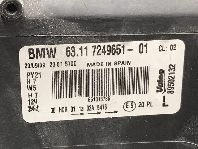 1シリーズ E87 純正 左 ヘッドライト ランプ 光源不明 VALEO 63.11 7249651-01 BMW(130590)
