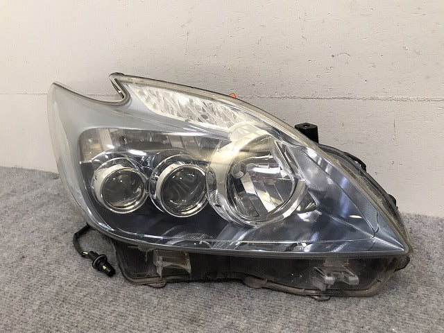 プリウス ZVW30 純正 前期 右 ヘッドライト ランプ LED レベライザー 刻印二 KOITO 47-30 81145-47241 トヨタ(130595)