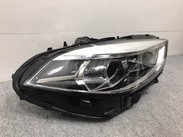 ジャンク!1シリーズ F40 純正 右 ヘッドライト ランプ LED VALEO 63.11-9482810-13 63119482810 BMW(130598)
