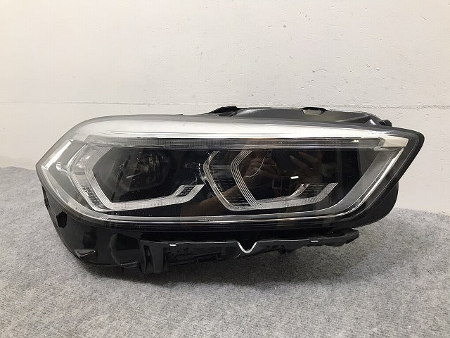 ジャンク!1シリーズ F40 純正 右 ヘッドライト ランプ LED VALEO 63.11-9482810-13 63119482810 BMW(130598)