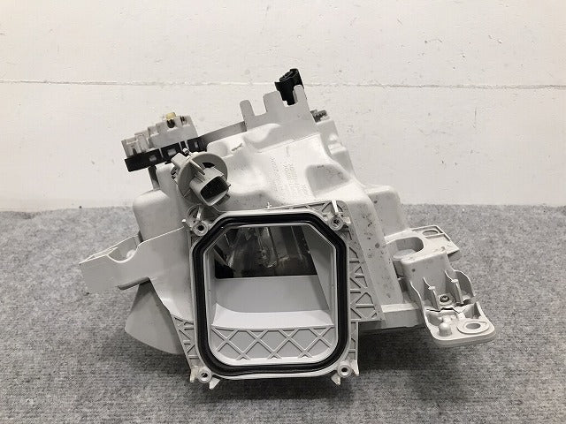 ムーヴコンテ カスタム ピクシススペース カスタム L575S L585S L575A L585A 純正 左 ヘッドライト キセノン HID AFS無 100-51966(130704)
