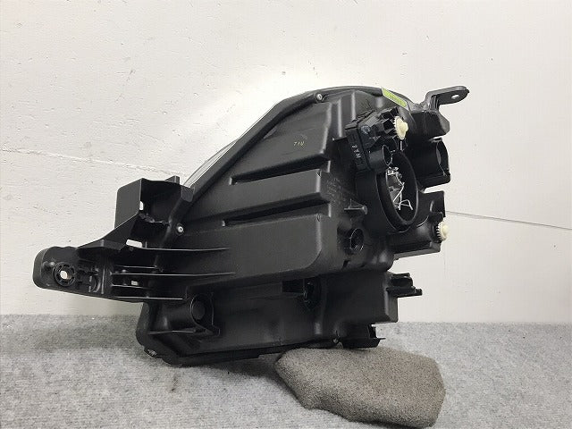 キャスト ピクシスジョイ LA250S LA260S LA250A LA260A 純正 右 ヘッドライト ハロゲン レベライザー 刻印H 100-69021 81130-B2600(130774)