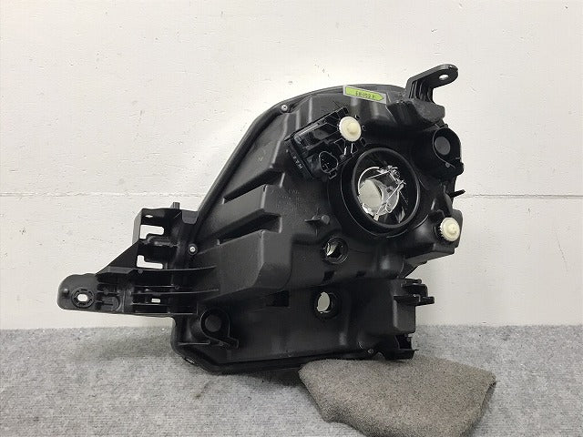 キャスト ピクシスジョイ LA250S LA260S LA250A LA260A 純正 右 ヘッドライト ハロゲン レベライザー 刻印H 100-69021 81130-B2600(130774)