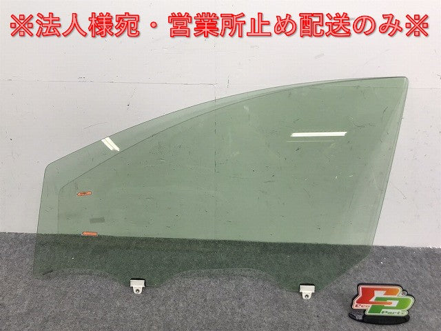 ノート/NOTE E12/HE12/NE12/SNE12 純正 左 フロント ドア ガラス 43R-005834 日産(130800)