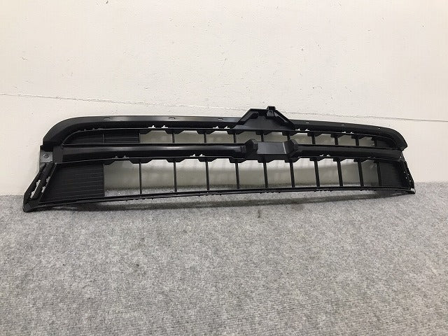 新車外し!シャトル シャトルハイブリッド GK8 GK9 GP7 GP8 純正 後期 フロントグリル ラジエーターグリル ロアグリル 71102-TD4-J5(130854)