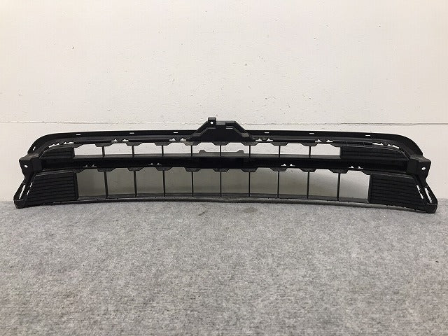 新車外し!シャトル シャトルハイブリッド GK8 GK9 GP7 GP8 純正 後期 フロントグリル ラジエーターグリル ロアグリル 71102-TD4-J5(130854)