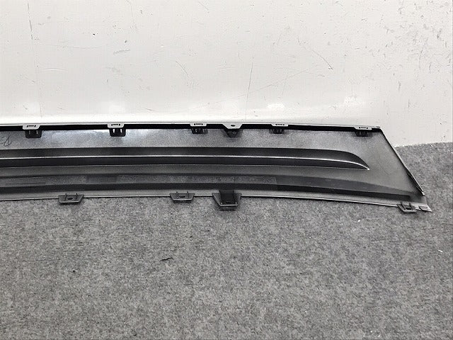 新車取り外し!ヴェゼル VEZEL RV3 RV4 RV5 RV6 純正 リア ガーニッシュ プロテクター ロアカバー 71562-3M0-N0 シルバー ホンダ(130865)