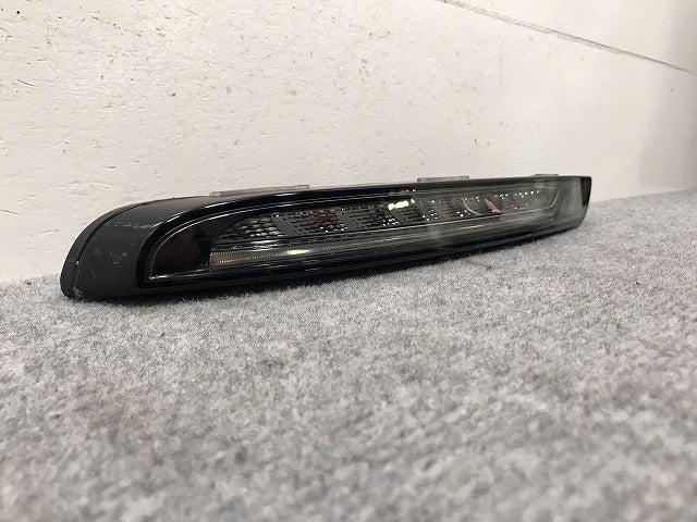 マカン MACAN 95B 純正 右 フロント デイライト デイタイムランニングライト LED 95B.941.182.A 95B941182A ポルシェ PORSCHE(130953)
