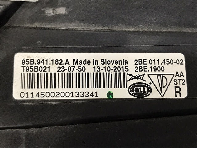 マカン MACAN 95B 純正 右 フロント デイライト デイタイムランニングライト LED 95B.941.182.A 95B941182A ポルシェ PORSCHE(130953)