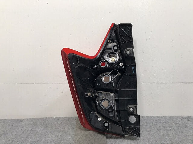 ノート/NOTE E12/HE12/NE12/SNE12 純正 前期 右 テールランプ/ライト LED ICHIKOH D117/26550-3VA5B 26554-3VA5B 日産(130958)
