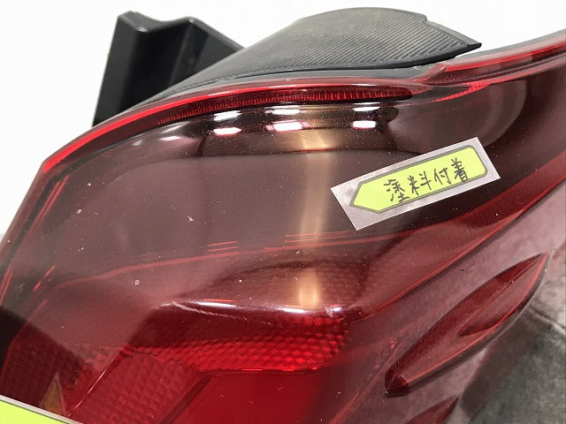 アルファード 30系 AGH30W AGH35W GGH30W GGH35W AYH30W 純正 後期 右 テールランプ ライト レンズ LED KOITO 58-76 81550-58180(131001)
