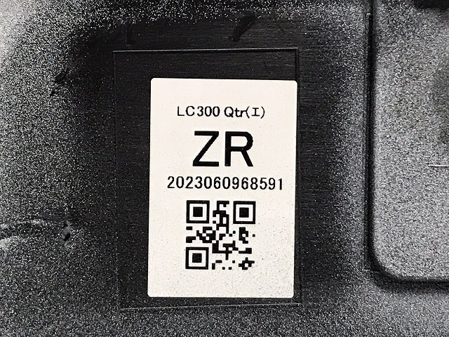 新車取り外し!ランドクルーザー/ランクル FJA300W/VJA300W 純正 右リア クォーター/オーバーフェンダー/フェンダーアーチモール 75605-60120 090(131004)