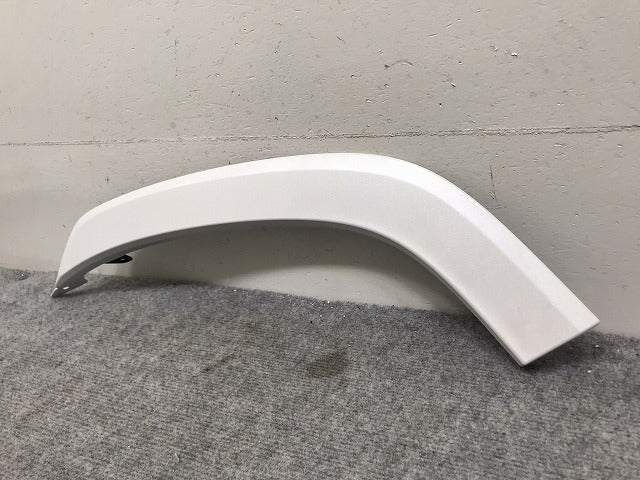 新車取り外し!ランドクルーザー/ランクル FJA300W/VJA300W 純正 左リア フェンダーアーチモール/オーバーフェンダー 75078-60060/1/2 090(131005)