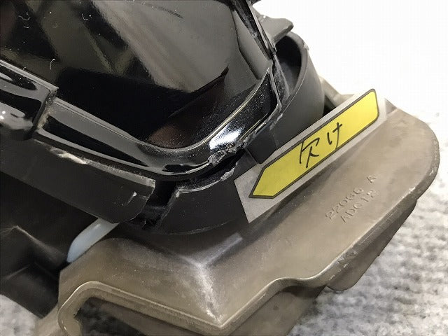 プリウス 60系 ZVW60 ZVW65 MXWH60 MXWH65 MXWH61 純正 左 ヘッド