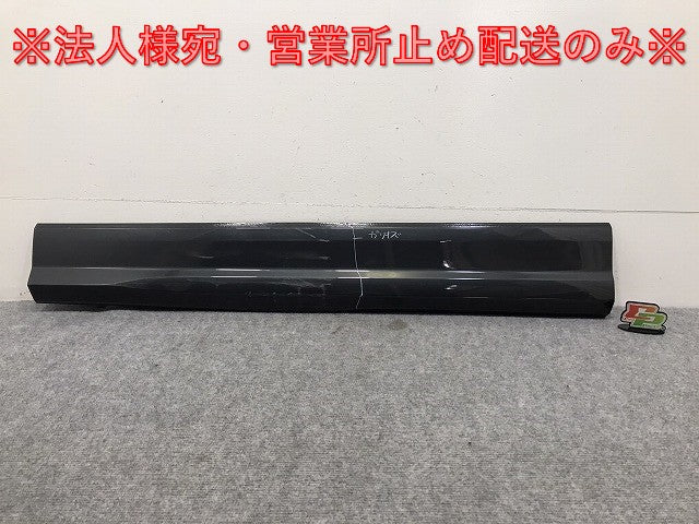 Q2 81A GACHZ GACZE GADFG GADPC 純正 左 フロント ドア サイドパネル ドアモール 81A.853.959.B 81A853959B グレー アウディ(131106)