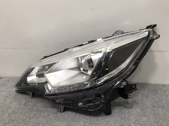 ミラージュ G A05A A03A 純正 後期 左 ヘッドライト ランプ LED レベライザー 刻印O STANLEY W5364 8301D867 三菱(131118)
