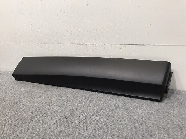 新車取り外し!クラウン/クロスオーバー TZSH35/AZSH35 純正 右 リア ドア サイドパネル/アンダーパネル 75077-30030 素地 トヨタ(131122)