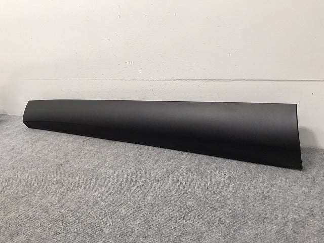 新車取り外し!クラウン/クロスオーバー TZSH35/AZSH35 純正 左 フロント ドア サイドパネル/アンダーパネル 75074-30020 素地 トヨタ(131124)