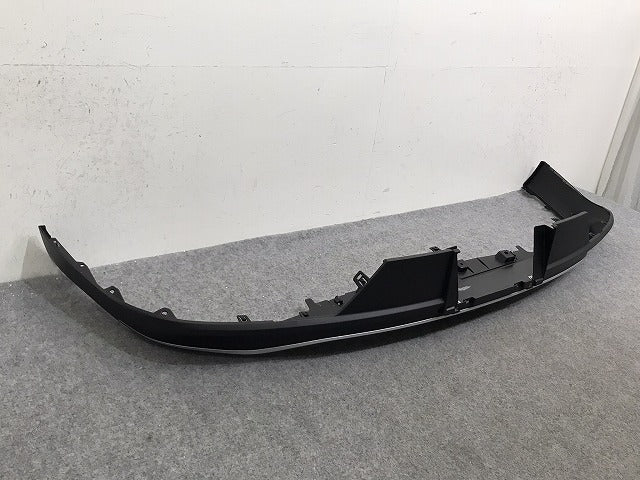 新車取り外し!クラウン/クロスオーバー TZSH35/AZSH35 純正 リア スポイラー/ディフューザー 52169-30320/30 素地 トヨタ(131127)