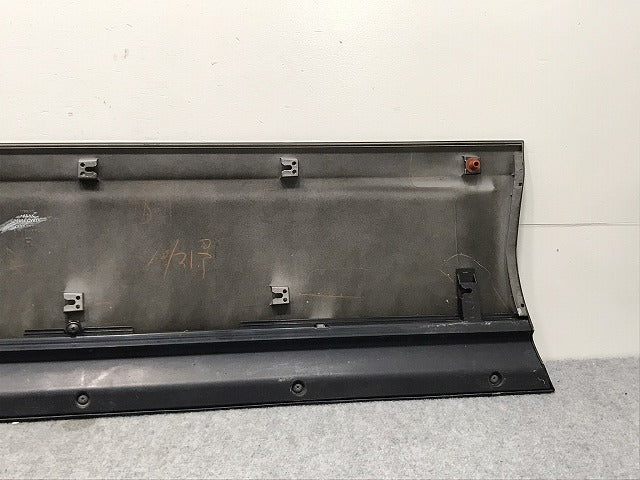 セレナ ハイウェイスター C25/CC25/CNC25/NC25 純正 後期 右フロントドア サイドパネル 76854 CY81A 76854-1GZ3A ブラック KH3 日産(131129)