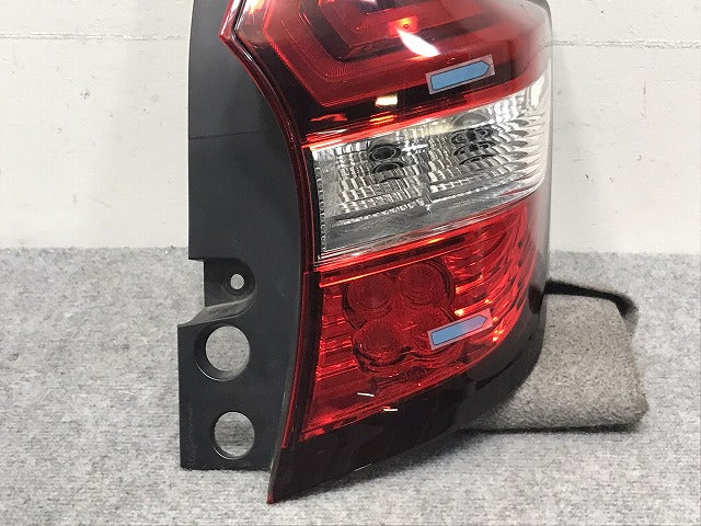 ノート/NOTE E12/HE12/NE12/SNE12 純正 後期 右 テールランプ/ライト/レンズ LED ICHIKOH D202/26550-5WK0A 日産(131166)