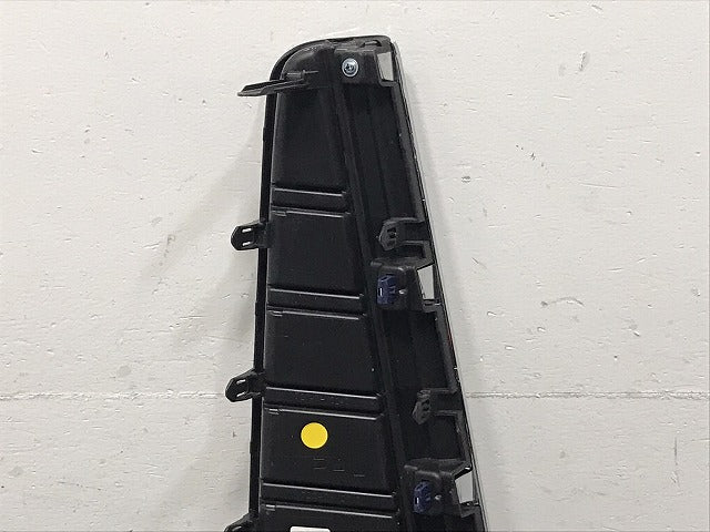 アルファード/S/ハイブリッド 30系/AGH30W/AGH35W/GGH30W/GGH35W/AYH30W 純正 後期 左 フォグカバー/フォグランプカバー 52040-58230(131183)