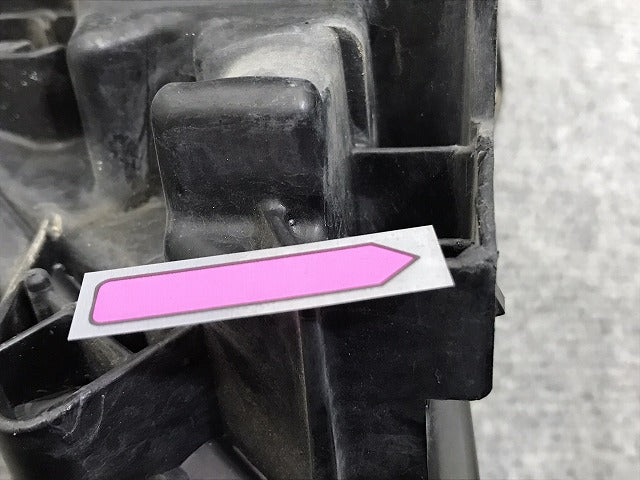 ヴェルファイア 20系 ANH20W GGH20W ANH25W GGH25W 純正 右 ヘッドライト キセノン HID レベライザー AFS付 刻印シ ICHIKOH 58-24(131220)