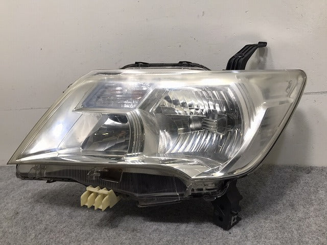 セレナ HWS/S/X/G C26/FPC/NC/FNPC/HC/HFC/FNC 純正 前期 左ヘッドライト  HID バラスト/レベライザー付 AFS無  刻印D 100-23097(131226)