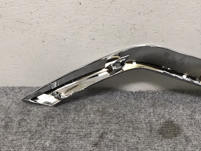 新車取り外し!アルファード/Z 40系/AGH40W/AGH45W 純正 右 フロント フォグランプメッキガーニッシュ 52712-V2040 トヨタ(131287)
