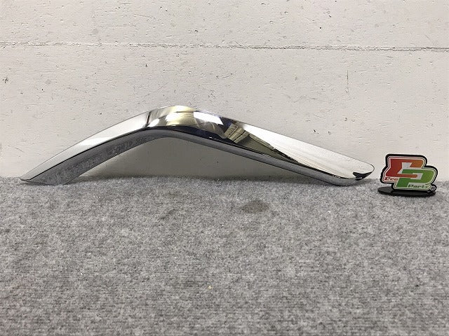 新車取り外し!アルファード/Z 40系/AGH40W/AGH45W 純正 左 フロント フォグランプメッキガーニッシュ 52713-V2030 トヨタ(131288)